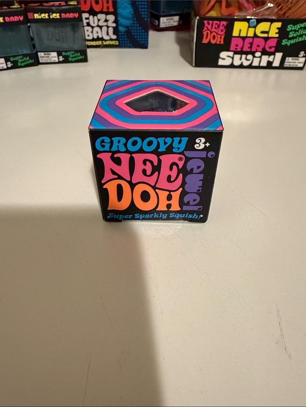 NeeDoh Groovy Jewel Super Sparkly Squish - Blue